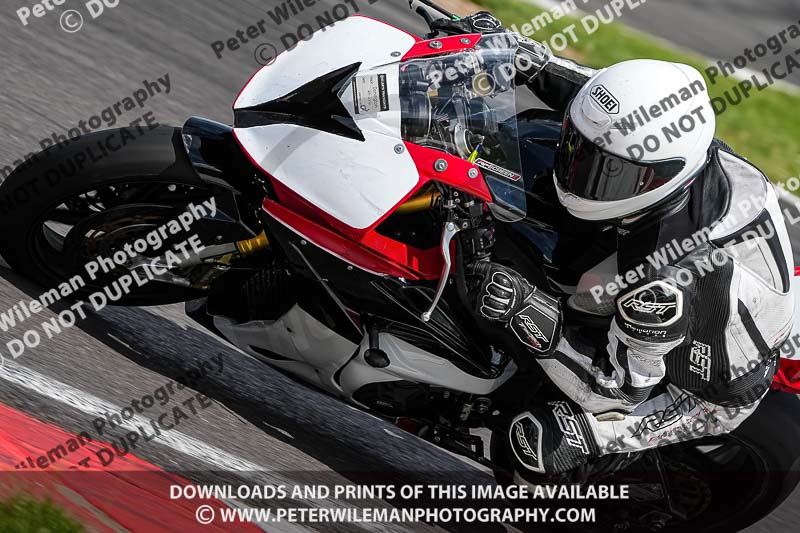 donington no limits trackday;donington park photographs;donington trackday photographs;estoril;event digital images;motorbikes;no limits;no limits trackdays;peter wileman photography;portugal;trackday;trackday digital images;trackday photos